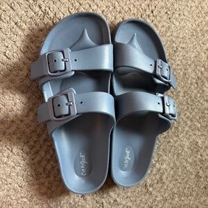Boys Size 3 Blue Sandals